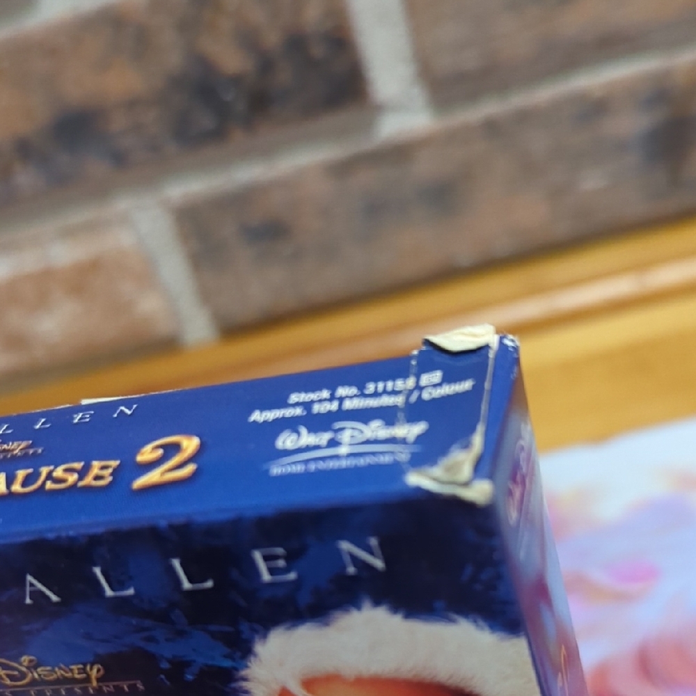 Walt Disney Santa Clause 2 VHS Tape- Tim Allen - Picture 8 of 11